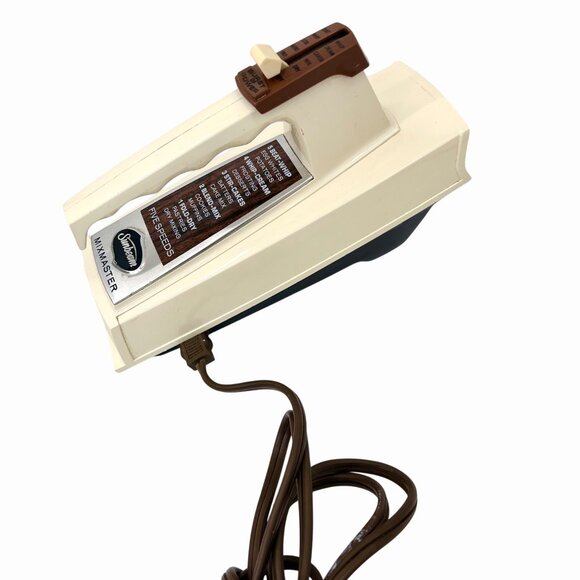 VINTAGE SUNBEAM MIXMASTER 5-SPEED TAN & BROWN HAND MIXER W/ BEATERS - Picture 9 of 10